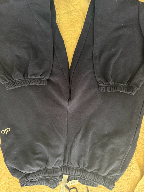 ALO Yoga Other - ALO blue sweatpants